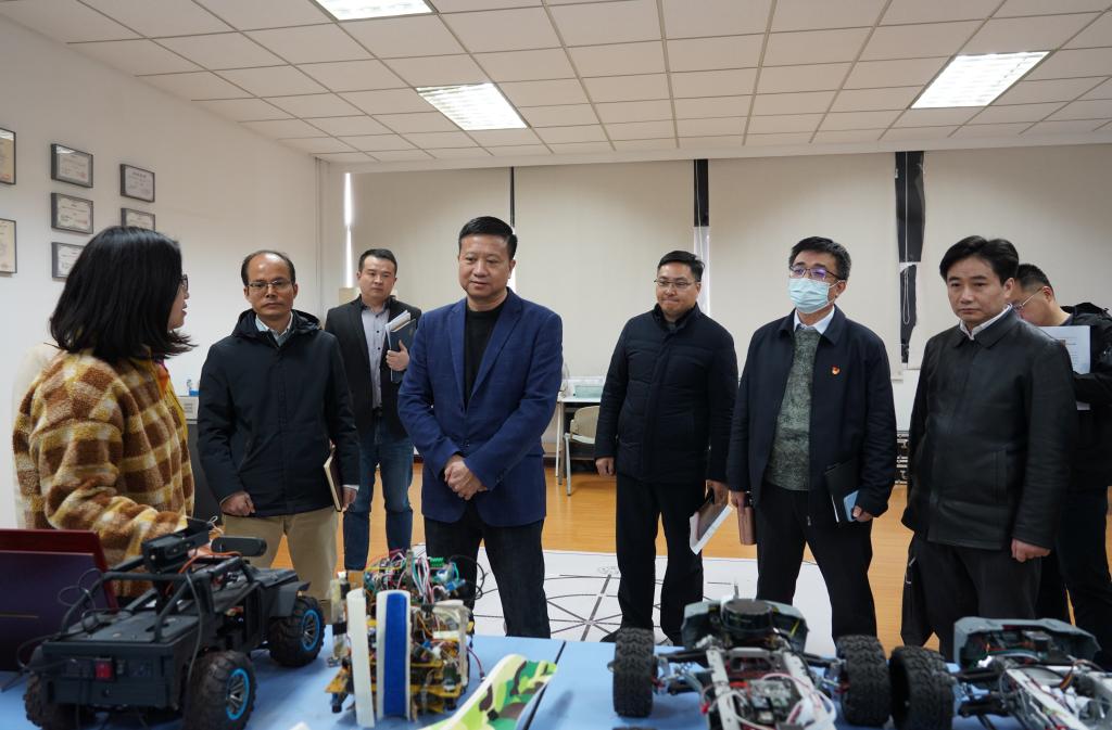 说明: //www.agreal.net/__local/B/82/6C/8C963D3733A221A647779DAE27B_1787057D_16625.jpg